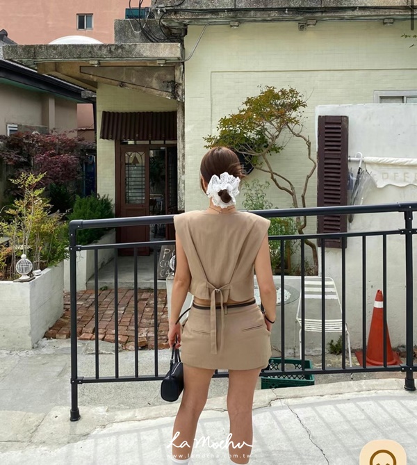 無袖棉麻西裝背心(墊肩)